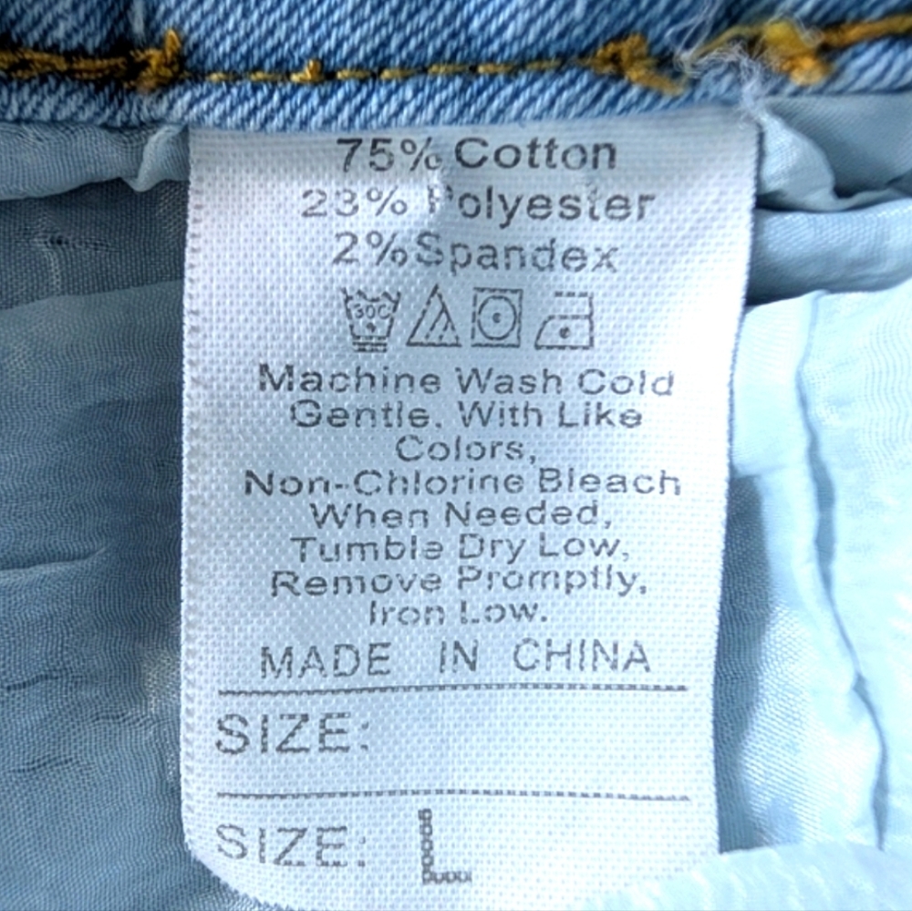 Distressed Light Blue Jeans - Picture 3 of 5